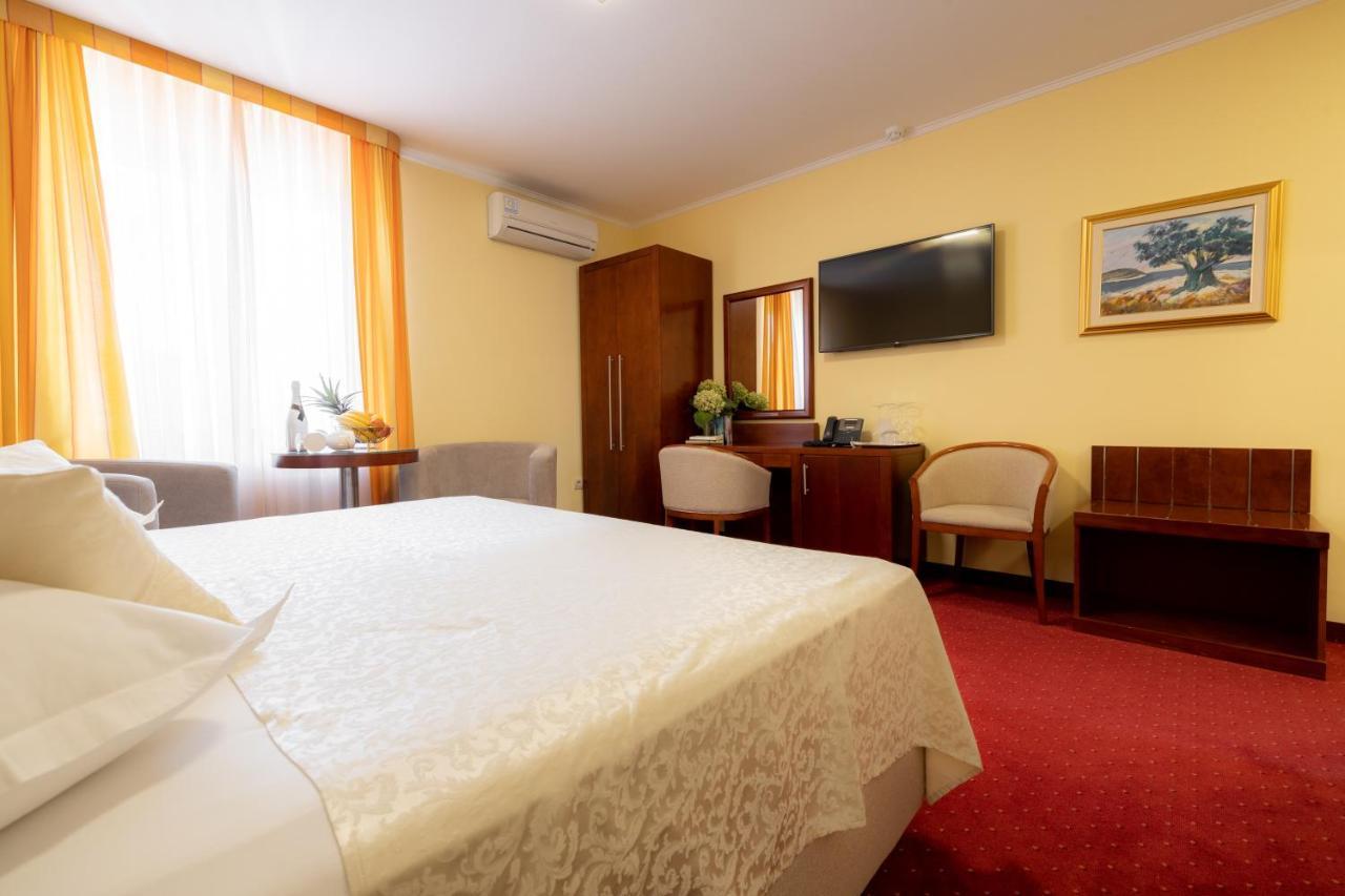 Villa Riva Makarska Luaran gambar