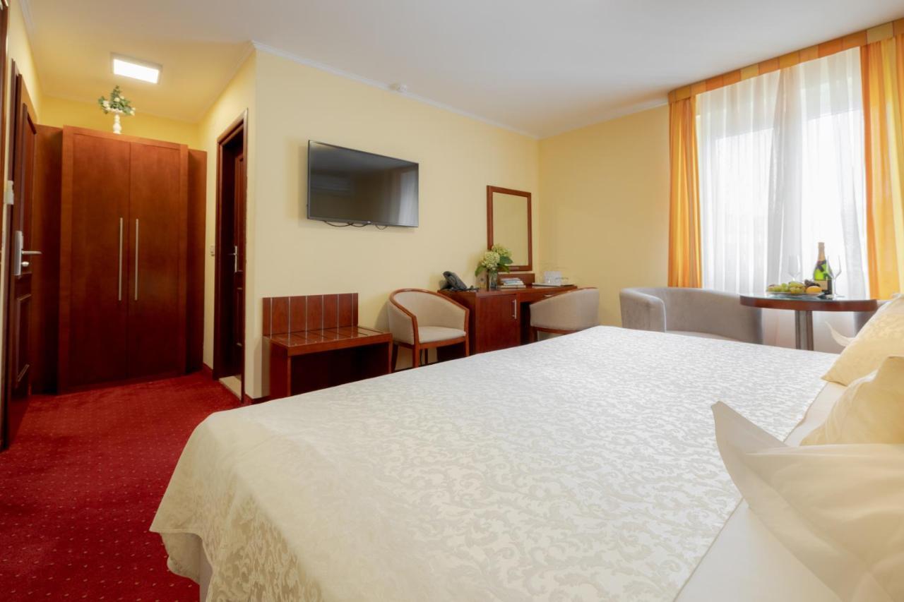 Villa Riva Makarska Luaran gambar
